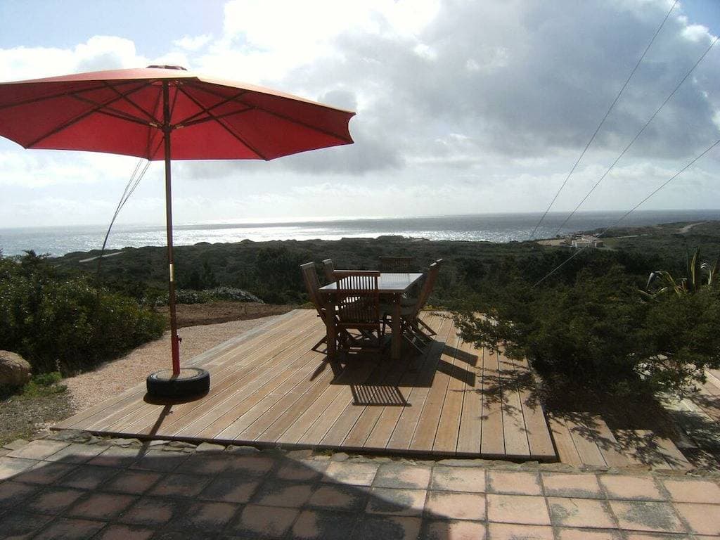 Foto 4 von 21: Gemütliche Ferienwohnung mit Terrasse in der Nähe von Praia da Bordeira, Carrapateira