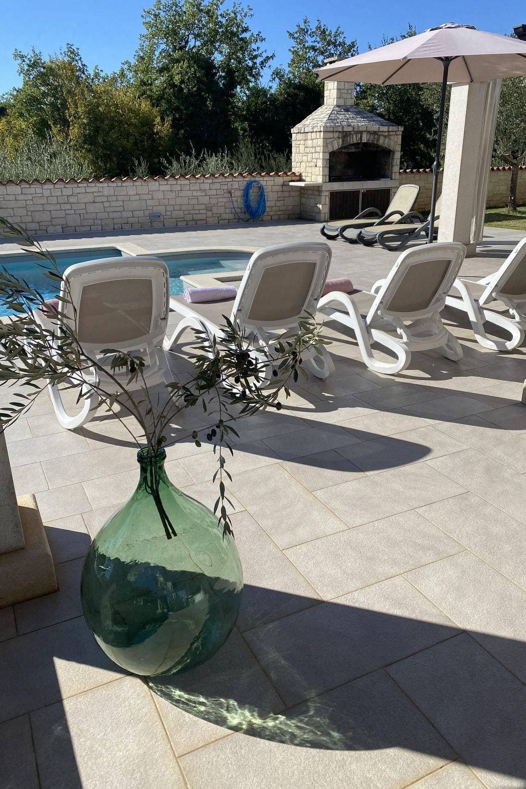 Foto 5 von 27: Villa Mali Raj