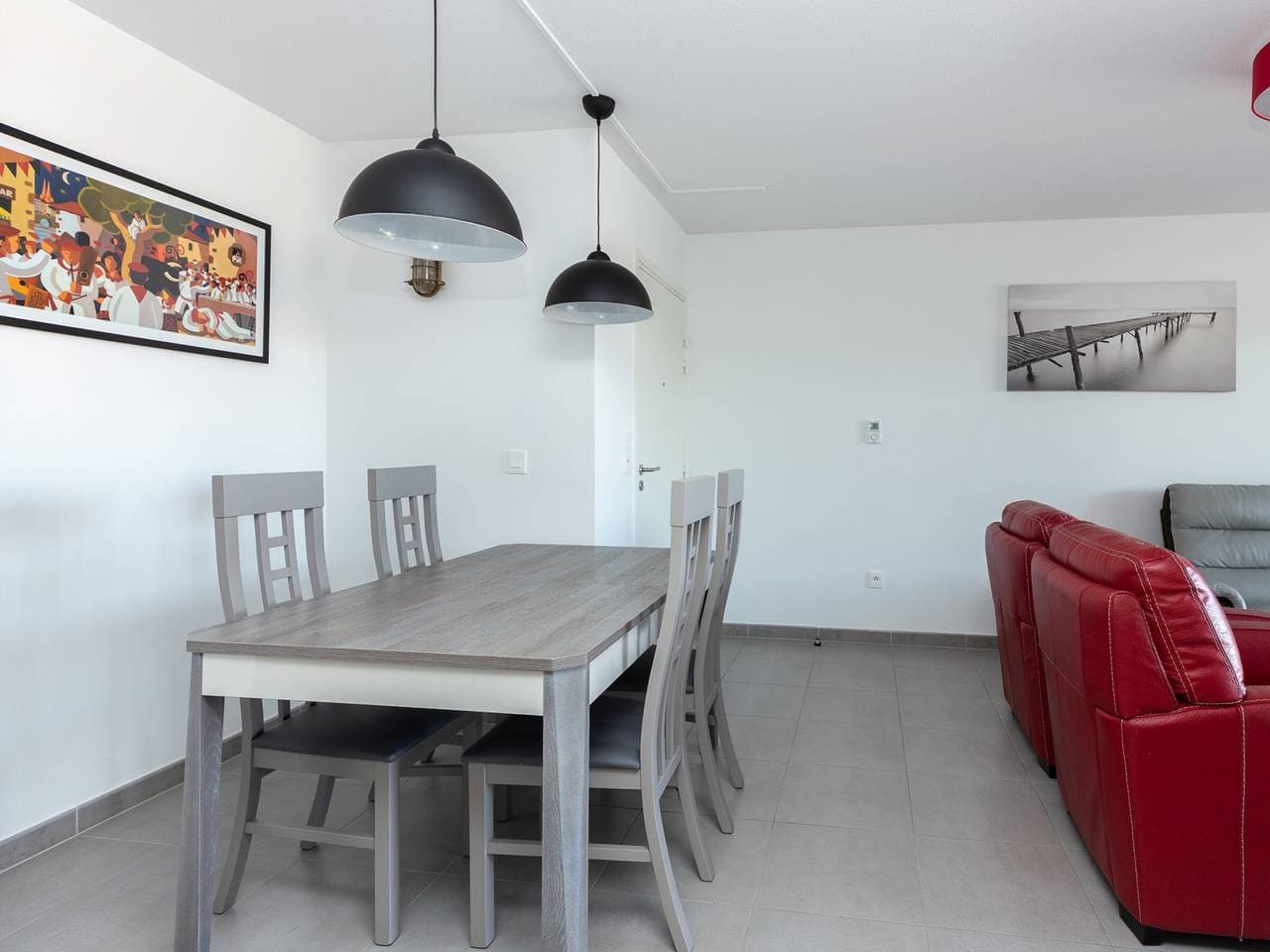 Foto 6 von 18: Modernes Apartment, 2 Zimmer, Balkon, 150 m vom Strand, Parkplatz