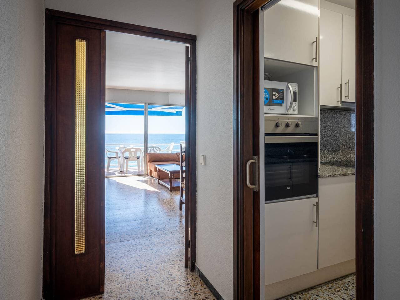 Foto 8 von 24: Apartment am Meer mit Terrasse und Parkplatz