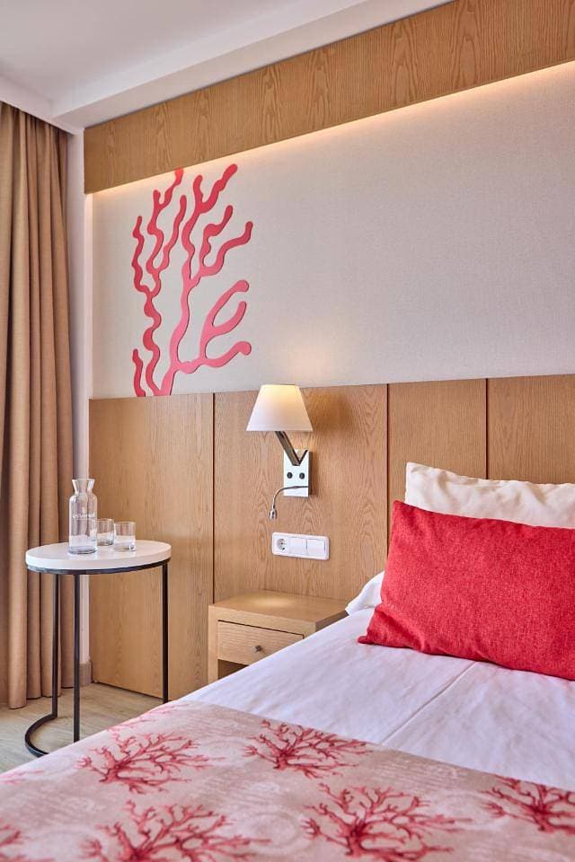 Foto 13 von 13: Double Room with Side Sea View