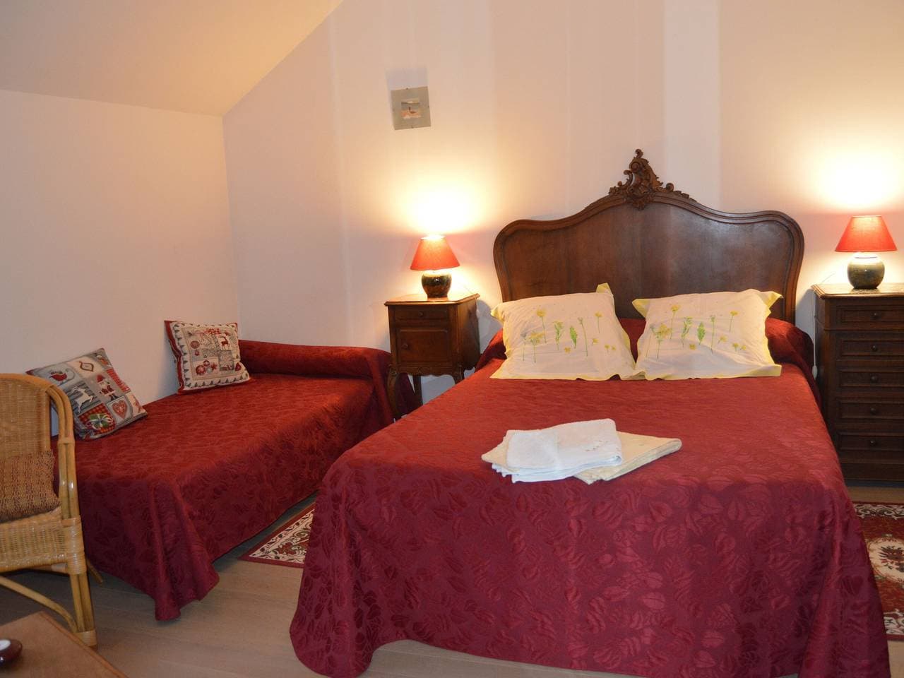 Foto 3 von 12: Gemütliche Zimmer auf einem Bauernhof im Herzen von Berry