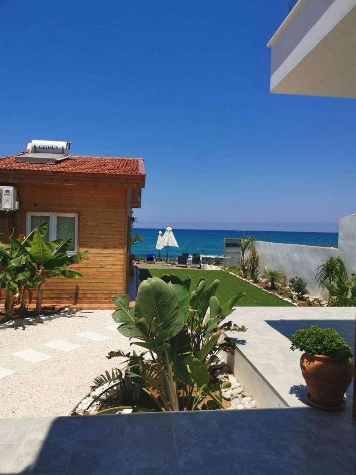 Foto 9 von 13: Studio Apartment with Sea View