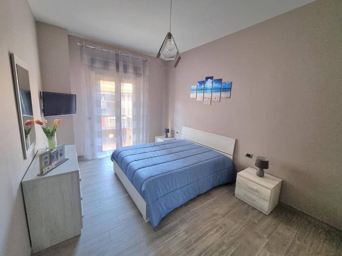 Foto 5 von 18: Two-Bedroom Apartment