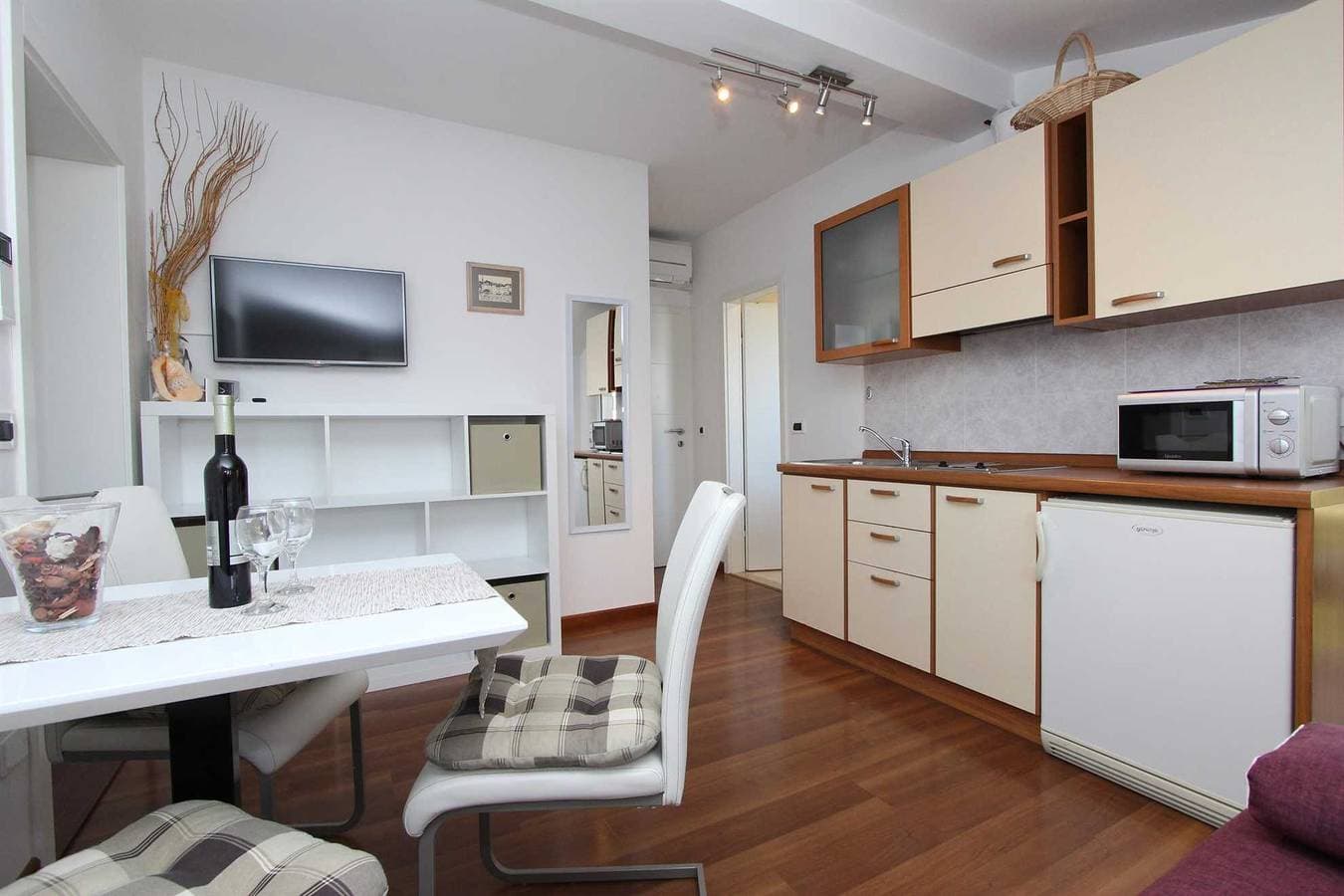 Foto 12 von 23: Tanja Ferienwohnung mit 1 Schlafzimmer mit Balkon