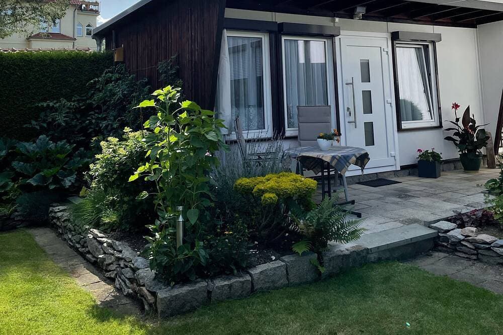Ferienhaus in ruhiger Lage und Waldnähe 1