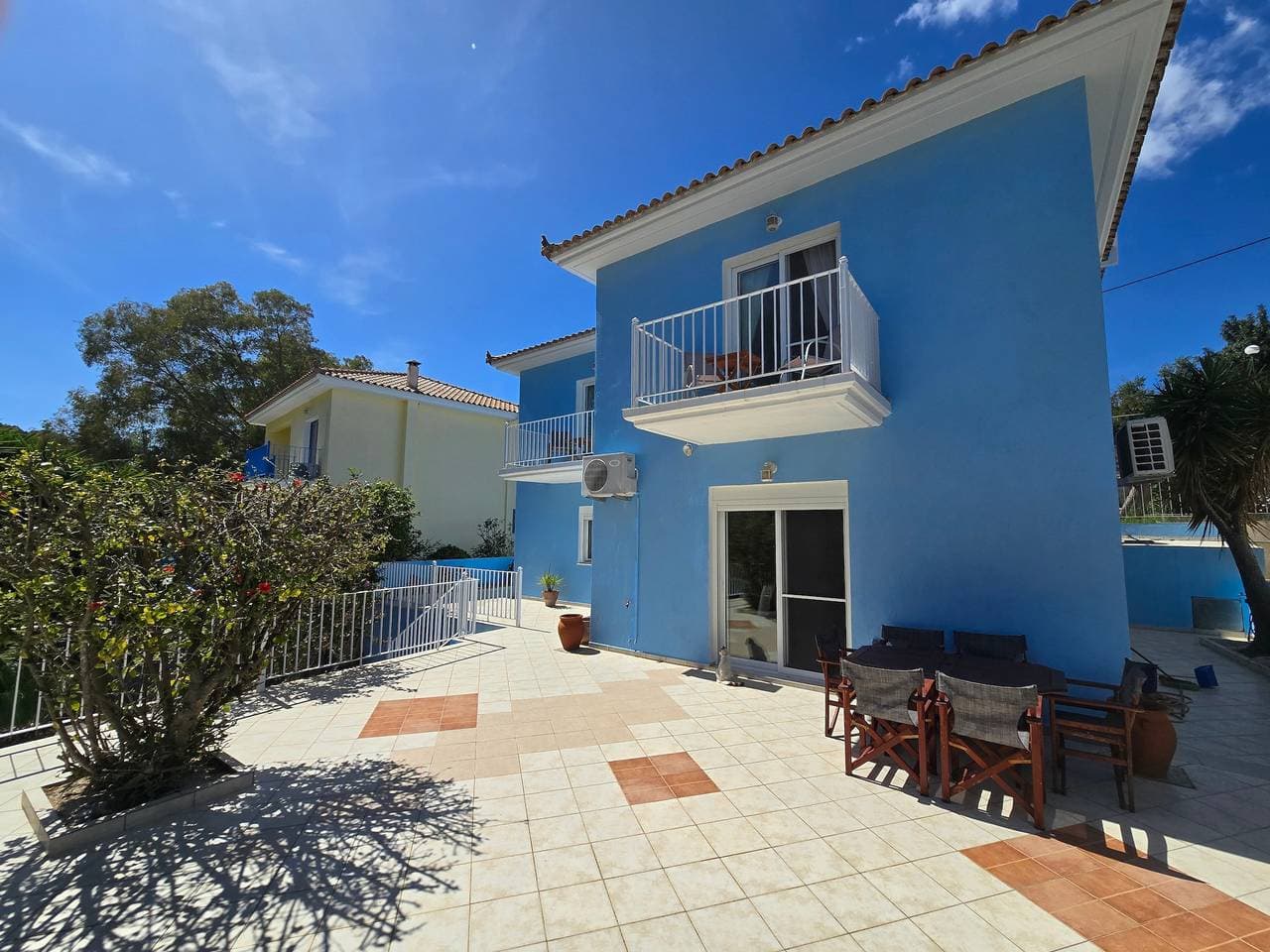 Foto 2 von 34: Villa für 7 Personen mit Balkon
