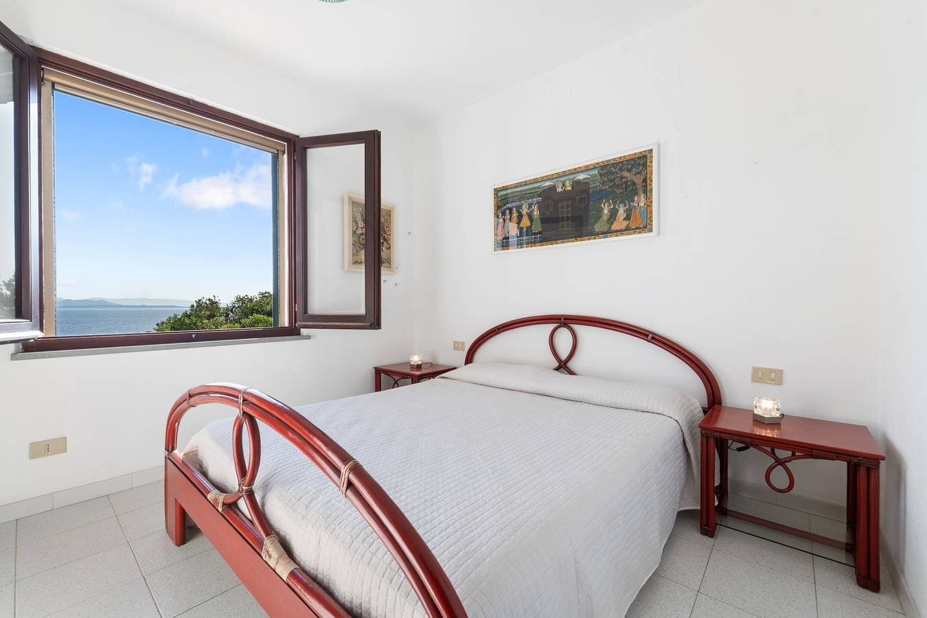 Foto 10 von 28: Ferienwohnung 'Carloforte' mit Meerblick, privater Terrasse und privatem Garten