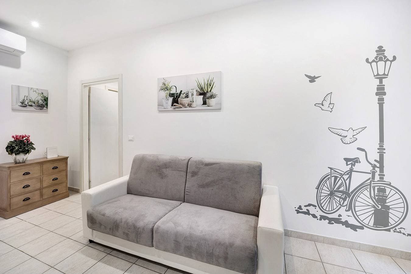 Foto 4 von 22: Ferienwohnung "La Ballerina di Alassio" mit Terrasse & WLAN