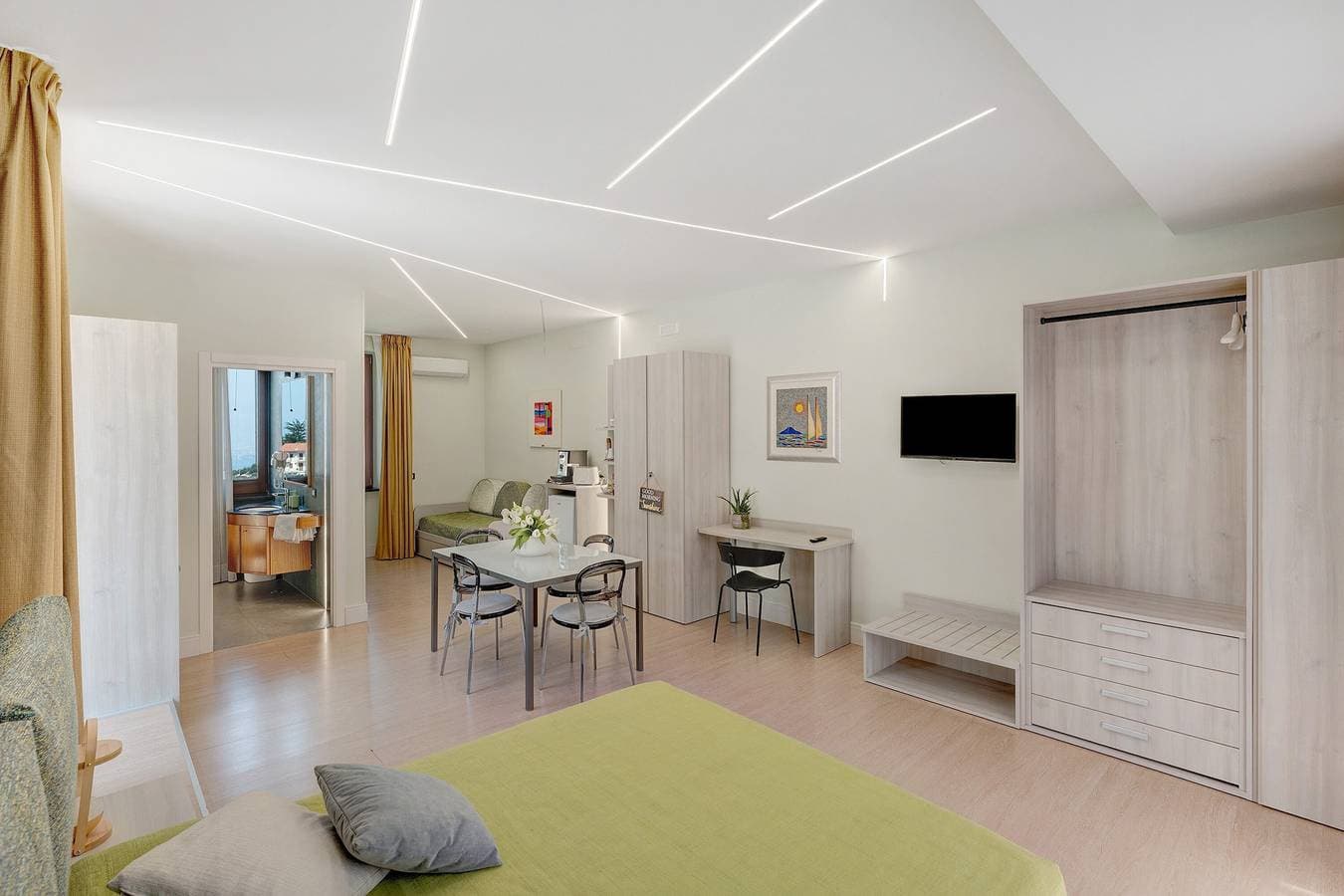 Foto 11 von 26: Apartment „Sunshine“ mit Meerblick, WLAN und Klimaanlage