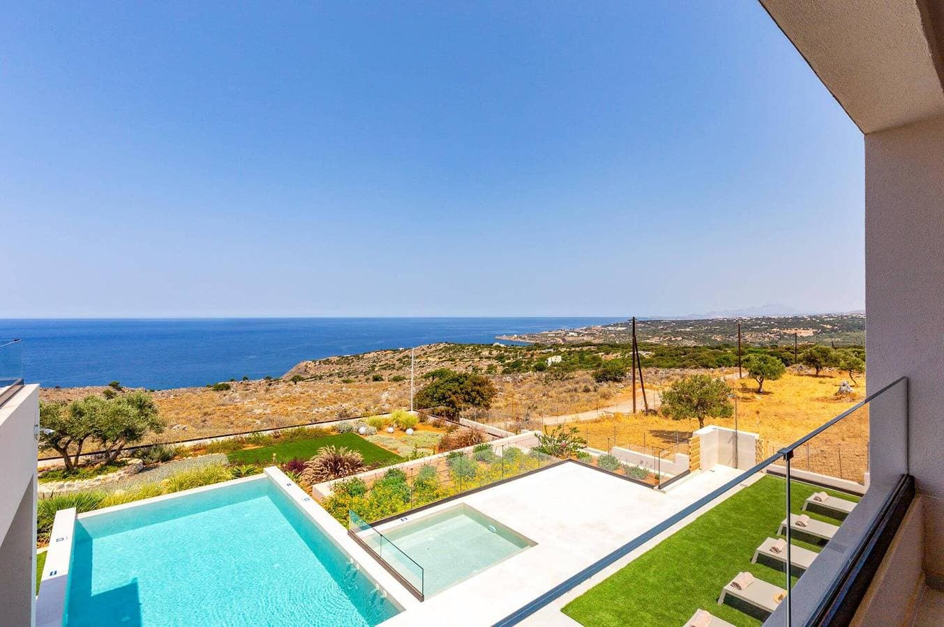 Foto 9 von 31: Villa für 8 Personen mit Garten