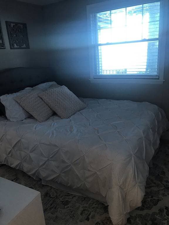 Foto 6 von 20: Lakefront Paradise  - Sleeps 6 - Only $400/Night