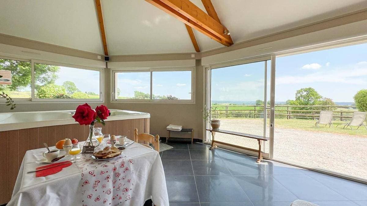 Loft avec jacuzzi et sauna 1
