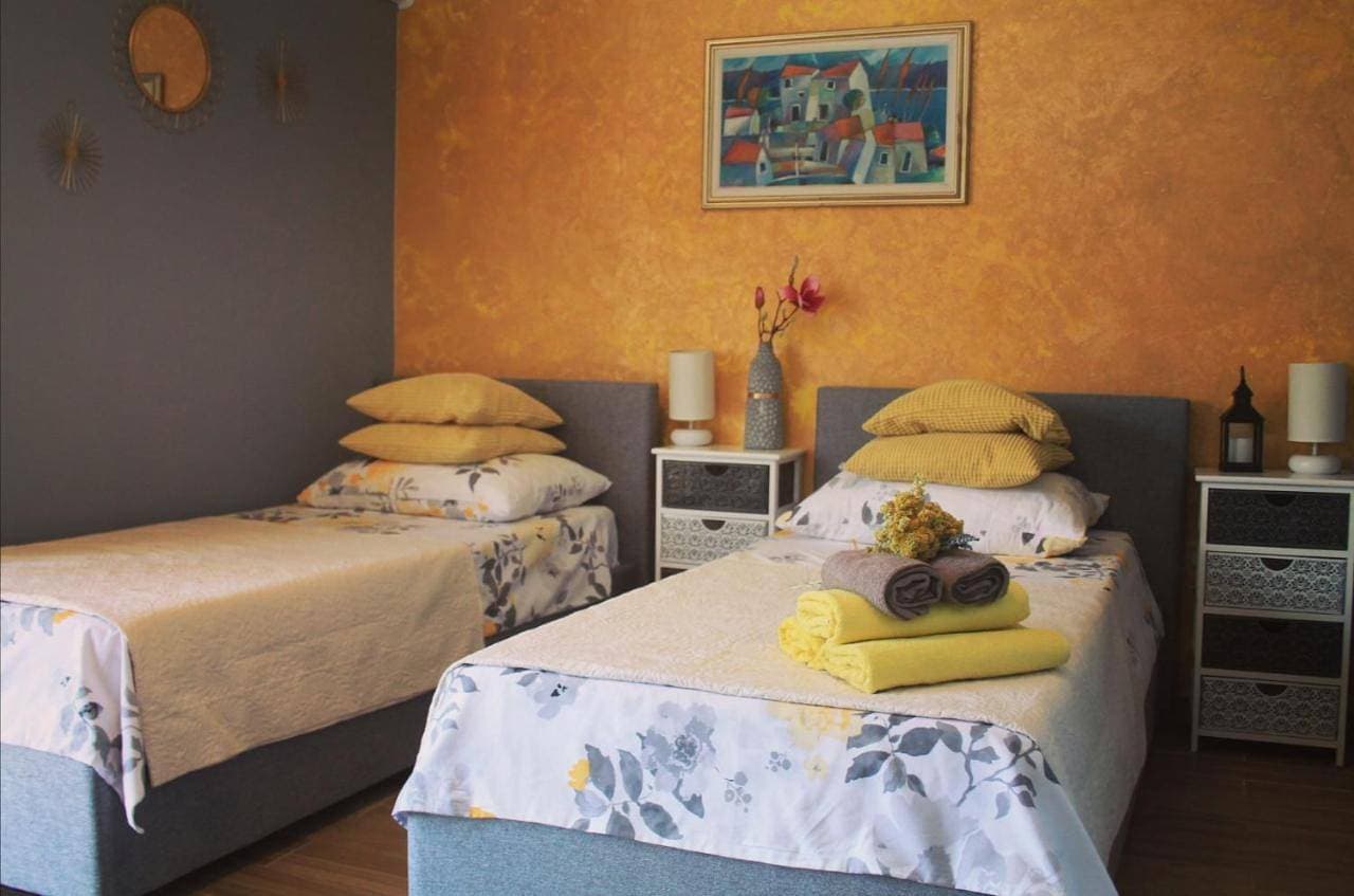 Foto 6 von 24: Twin Room with Balcony and Sea View