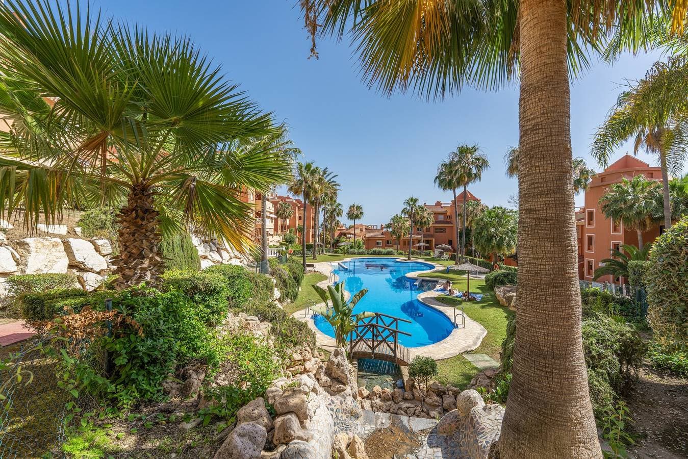 Foto 2 von 27: Marbella Ost – Hervorragende Erdgeschosswohnung in tropischen Gärten – kostenloses WLAN