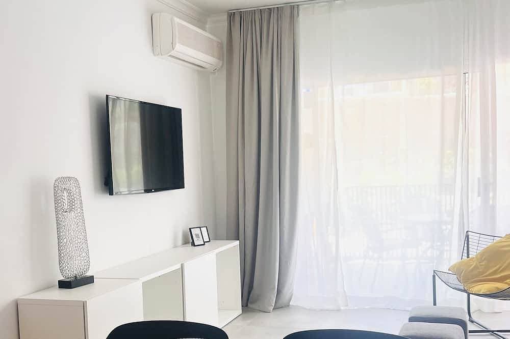 Foto 10 von 17: Caluca. Modern apartment near the ocean in Golf del Sur. With a Private Terrace