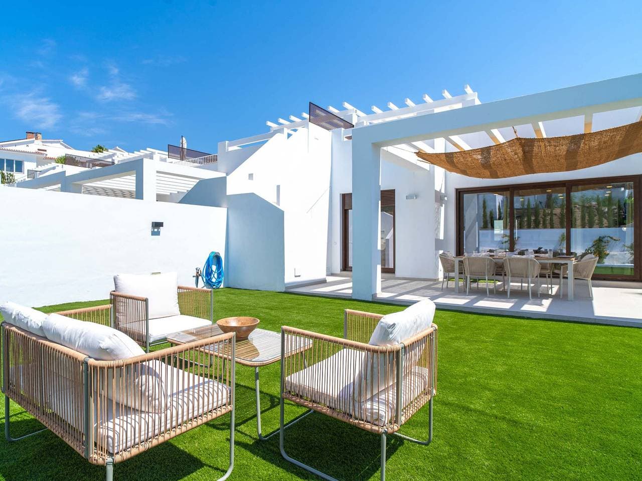 Foto 10 von 36: Neue Villa mit Meerblick, 4 Pers. - Strand 350m