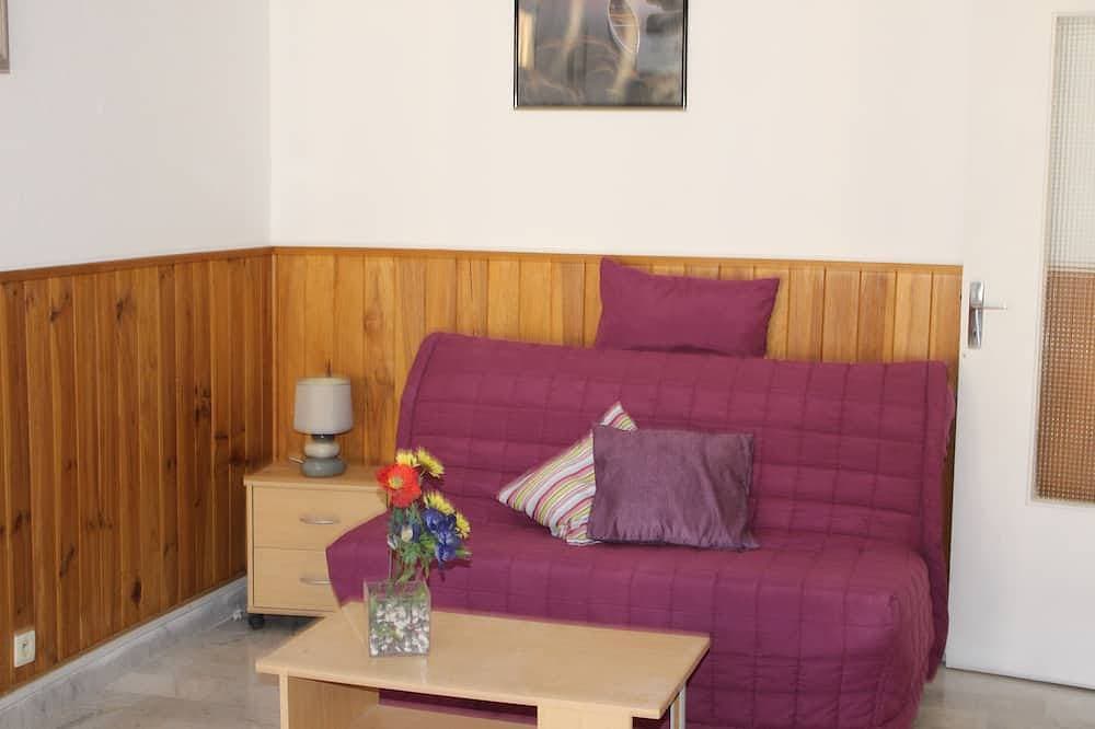 Foto 3 von 9: F1 Clim 33 m² 50 m Bright Beach Sheets Web Garage