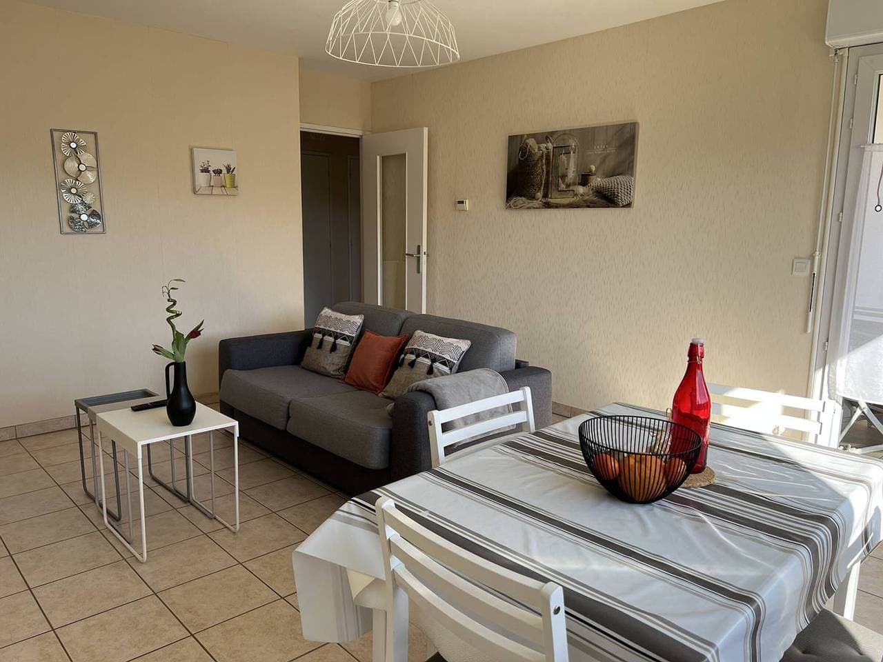 Foto 6 von 19: Erdgeschoss T2-Wohnung mit Terrasse, Parkplatz und WLAN in Cambo-les-Bains