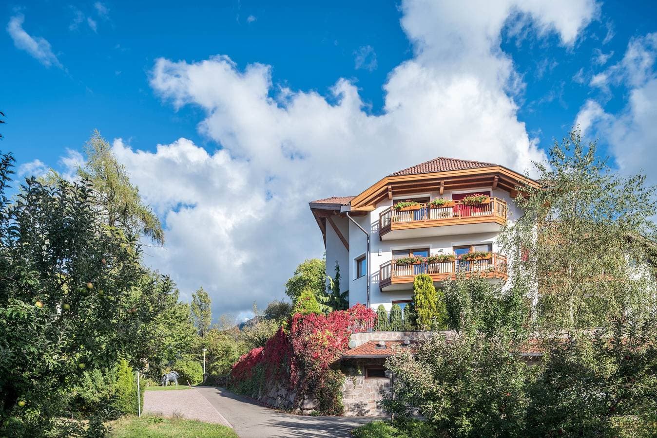 Foto 13 von 27: Ferienwohnung 'Residenz Skutial - Schlern' mit Bergblick, Balkonen und WLAN