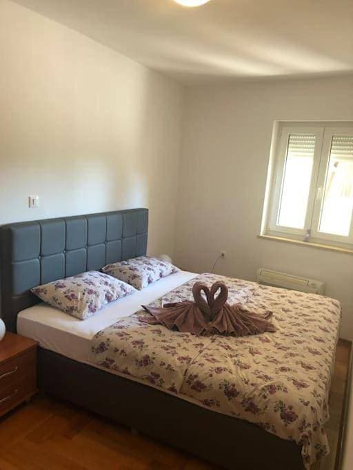 Foto 8 von 17: Two-Bedroom Apartment