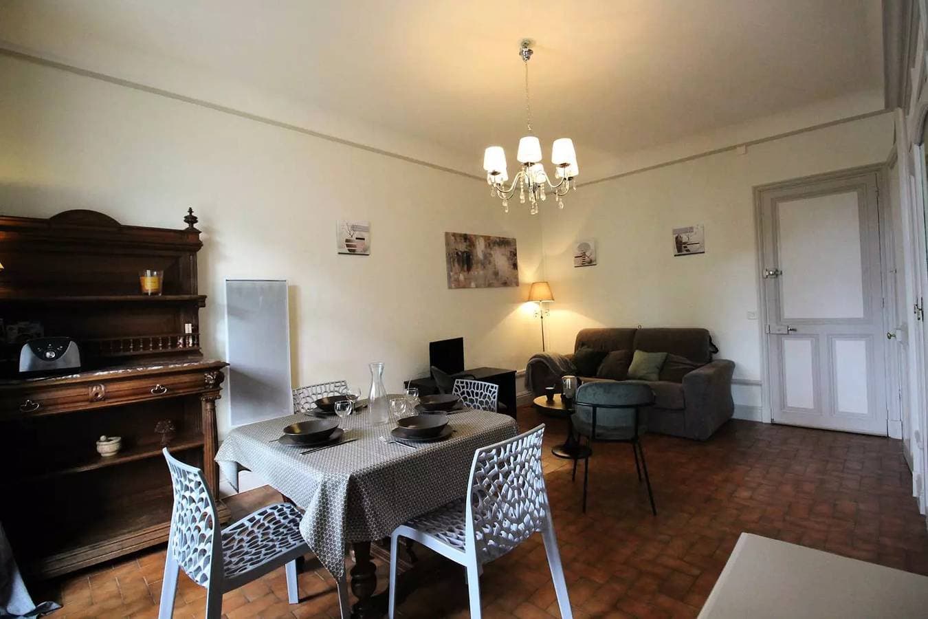 Foto 7 von 14: Luchon - Big Appitment Für 4 Pers. Casino Sektor