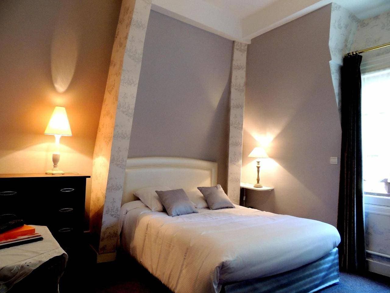 Foto 8 von 10: Standard Double Room with Shower