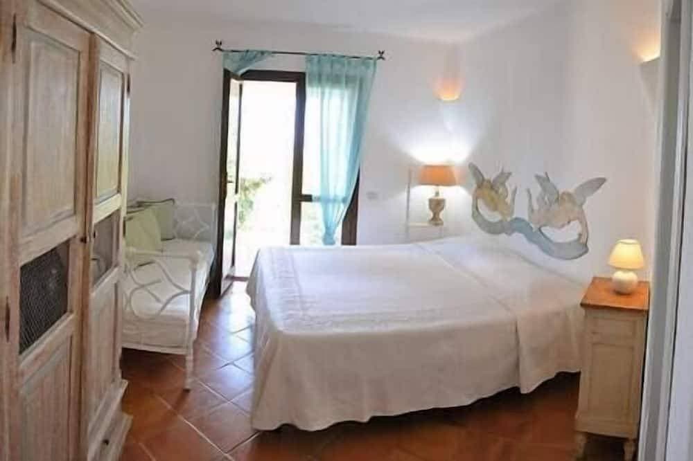 Foto 3 von 24: Schöne Villa mit Garten mit Blick auf das Maddalena-Archipel