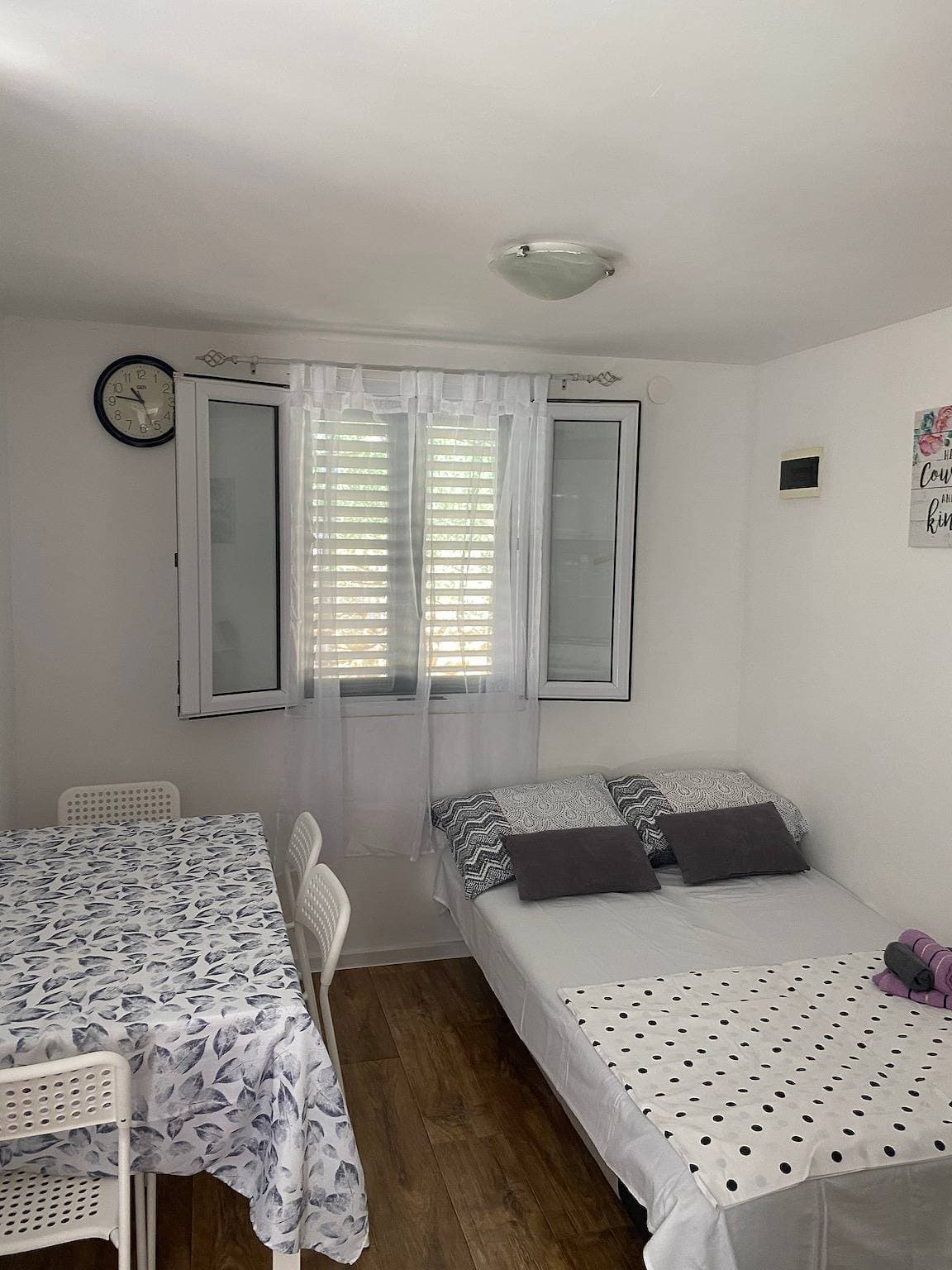 Foto 5 von 8: 1-Zimmer-Haus mit Terrasse Bucht Skozanje, Hvar