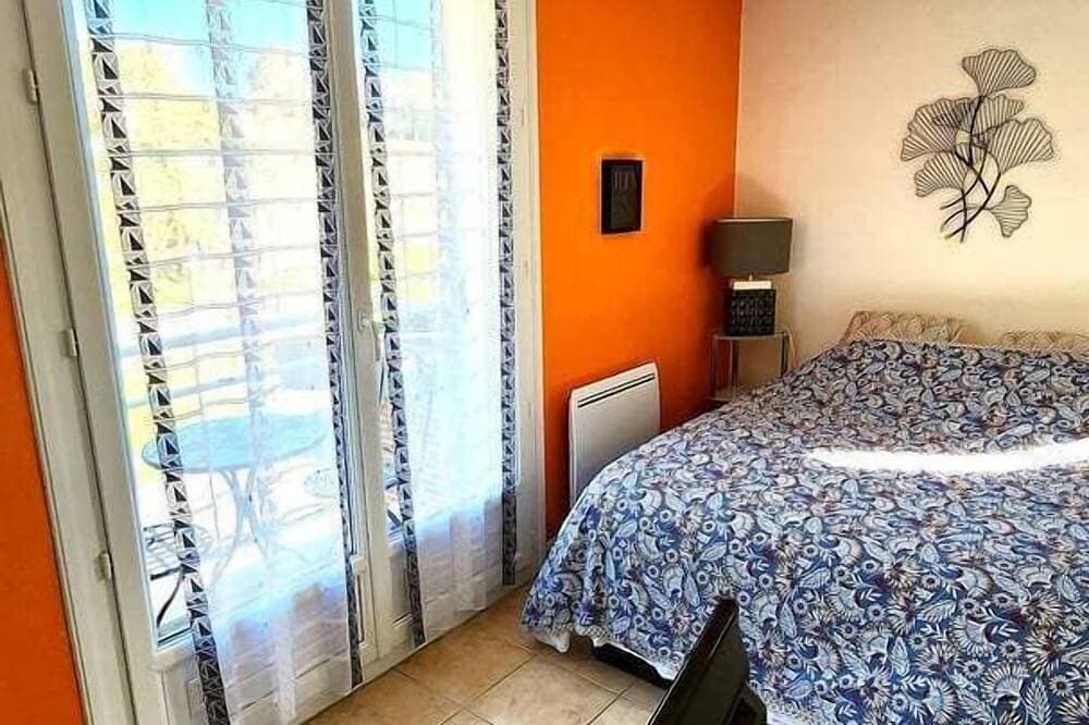 Foto 3 von 11: Chez Laurence | Sunny Balcony • Beach on Foot • Veules-les-Roses