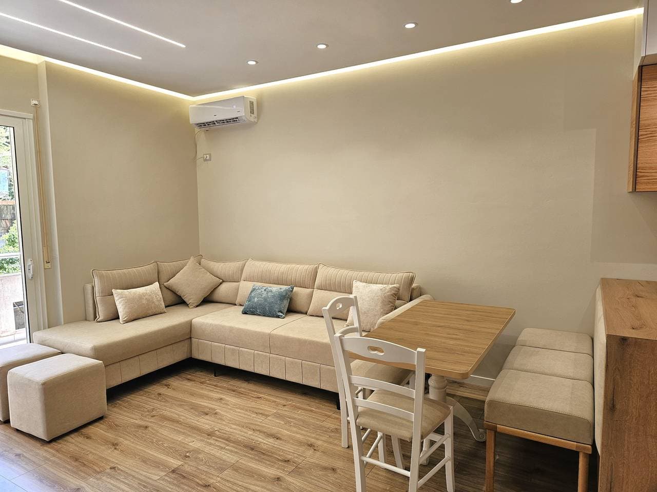 Foto 9 von 21: Ferienwohnung für 4 Personen mit Balkon