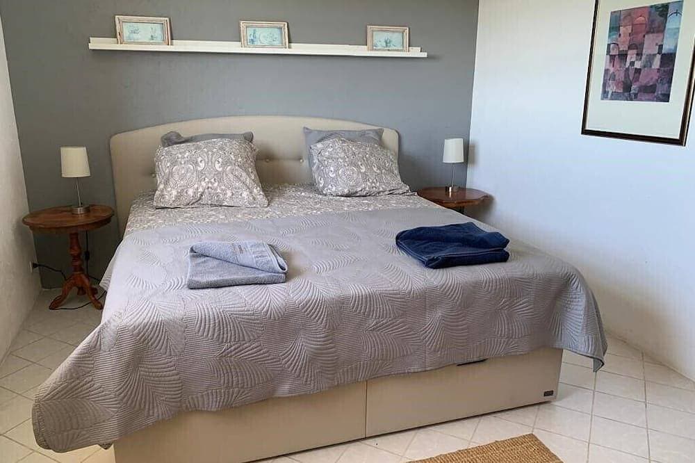 Foto 3 von 30: Geräumige Villa mit Pool und atemberaubenden Aussichten