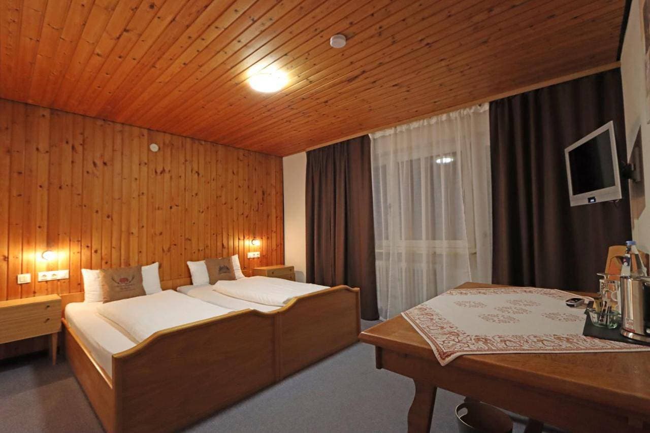 Foto 9 von 12: Standard Double Room