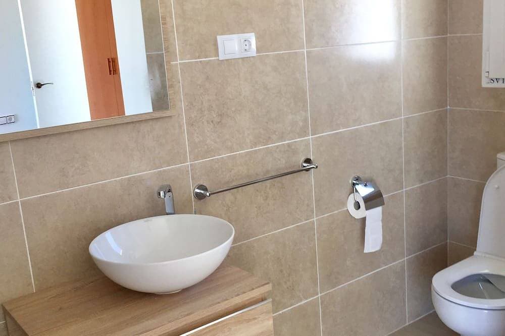 Foto 12 von 29: Schöne freistehende Villa auf einem privaten, sicheren Grundstück mit Pool