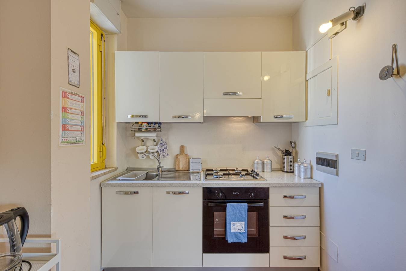 Foto 10 von 21: Ferienwohnung 'Bouganville' mit Meerblick, WLAN und Klimaanlage