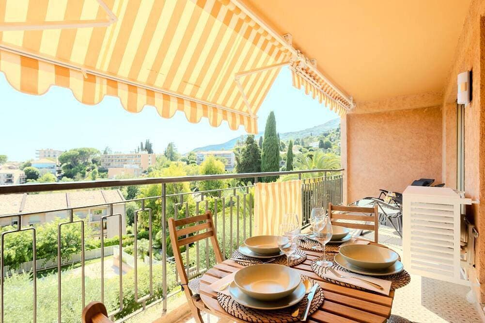 Cosy apartment in Vence with swimming pool & parking 1