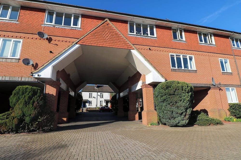 Foto 9 von 16: Farnham Park Apartment, family friendly in Farnham