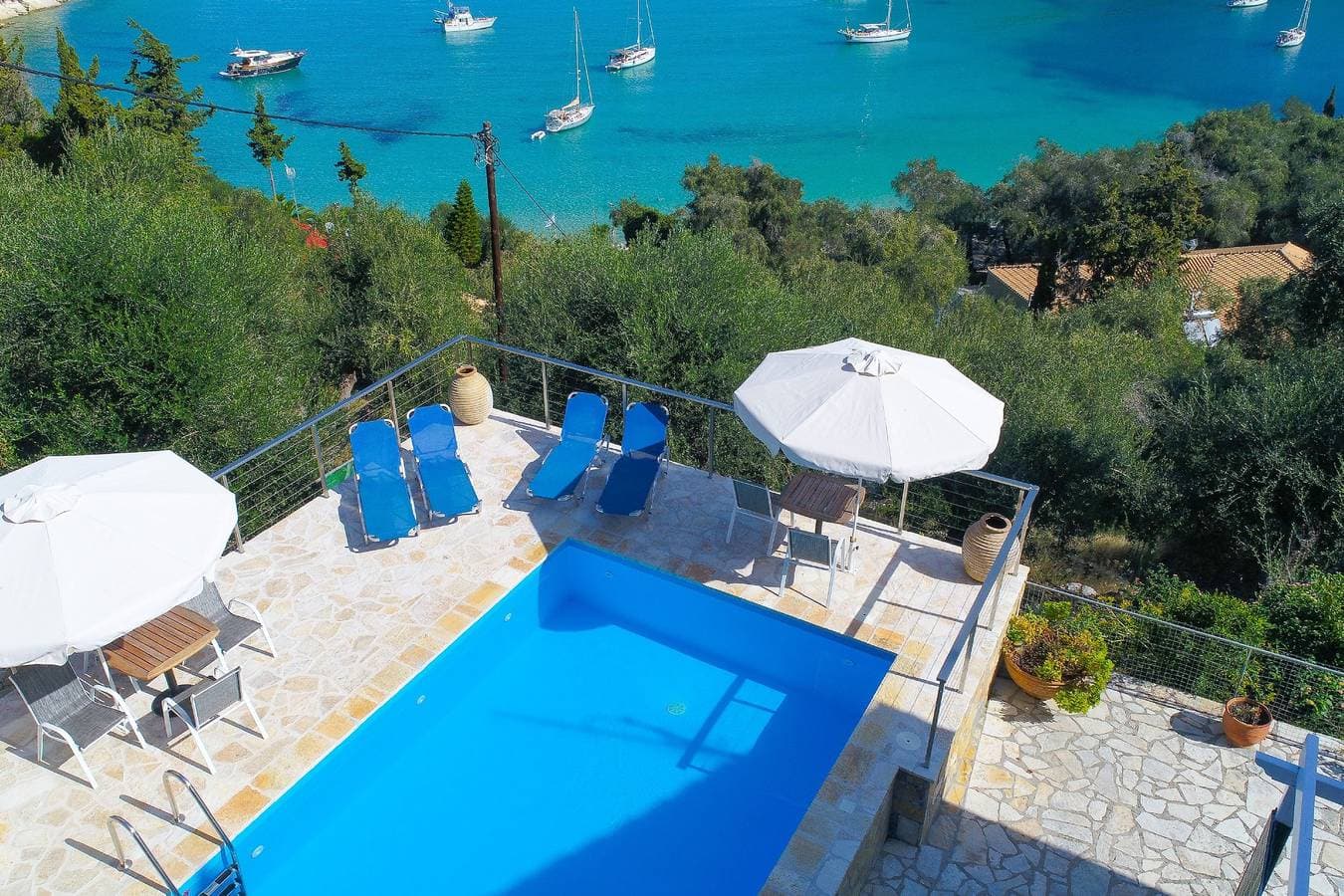 Foto 2 von 52: Villa Meropi