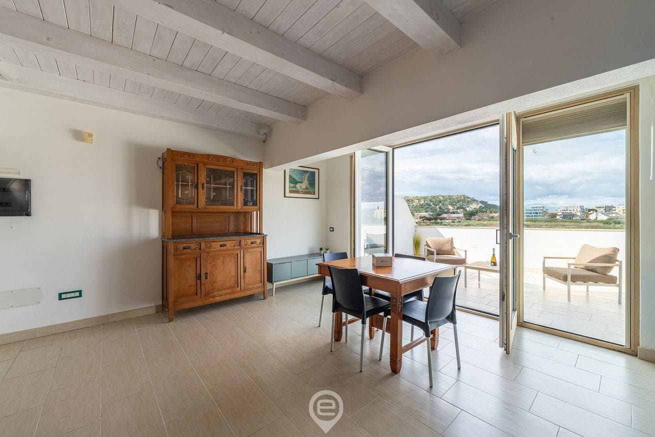 Foto 7 von 22: Ferienwohnung für 2 Personen mit Balkon/Terrasse