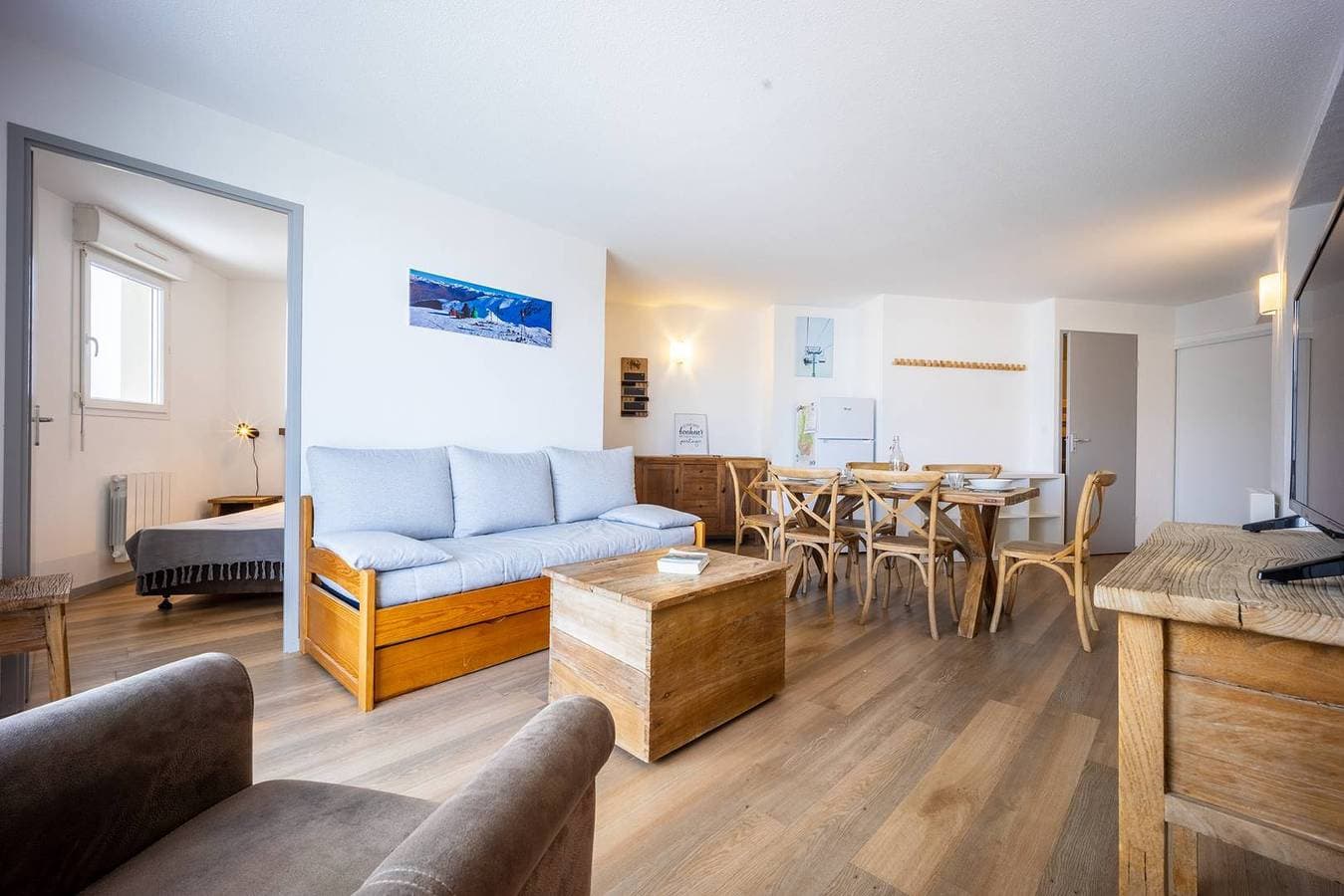 Foto 3 von 15: Ferienwohnung für 8 Personen mit Pool
