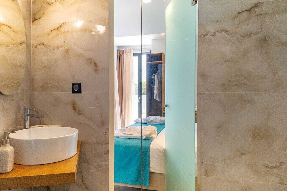 Foto 7 von 30: Villa Happiness is a luxurious retreat that harmonizes sustainable living