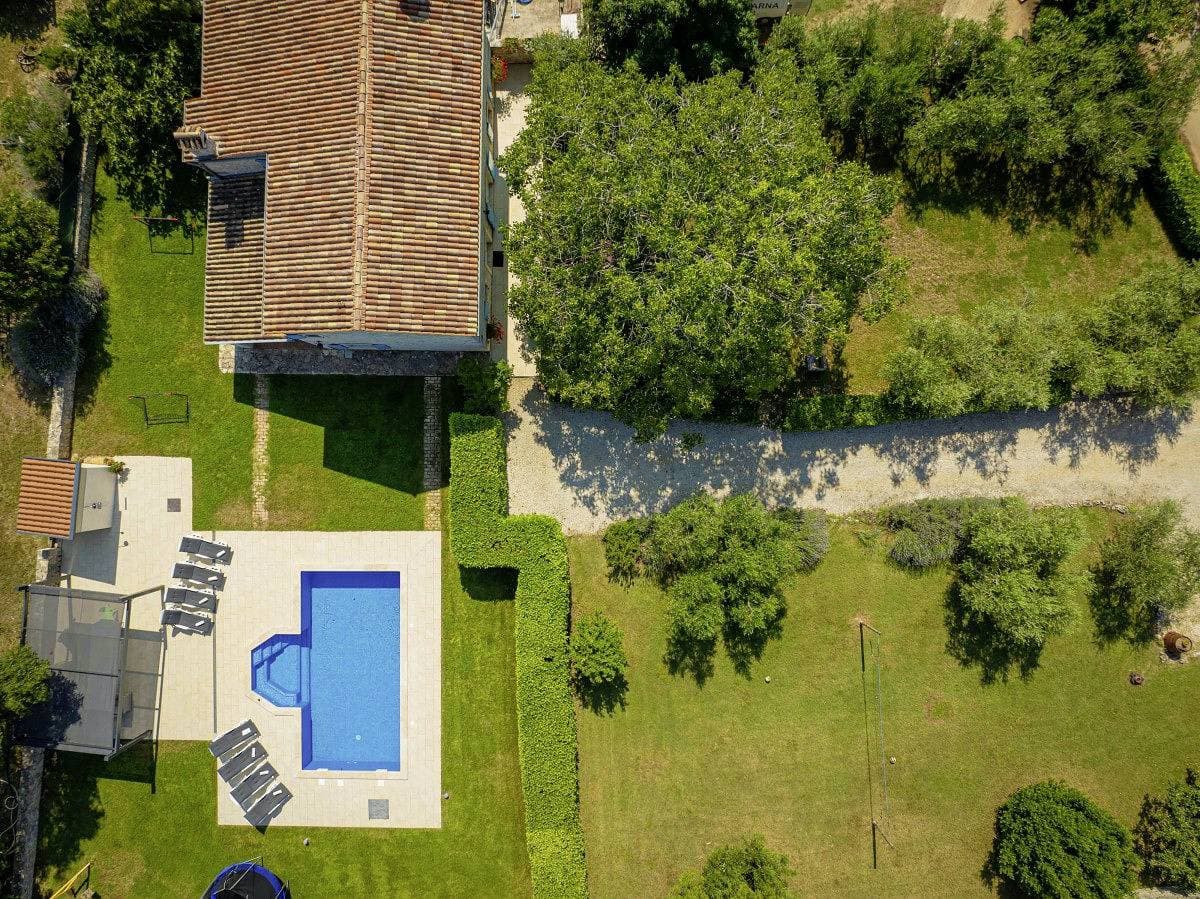 Foto 5 von 48: Ferienhaus Agricola * 2000 m2 Garten, privater Pool, Grill, WLAN