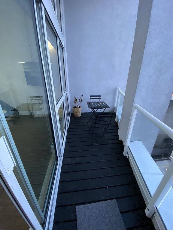 Foto 4 von 19: Vancouver Downtown city & mountain view 1 bed condo