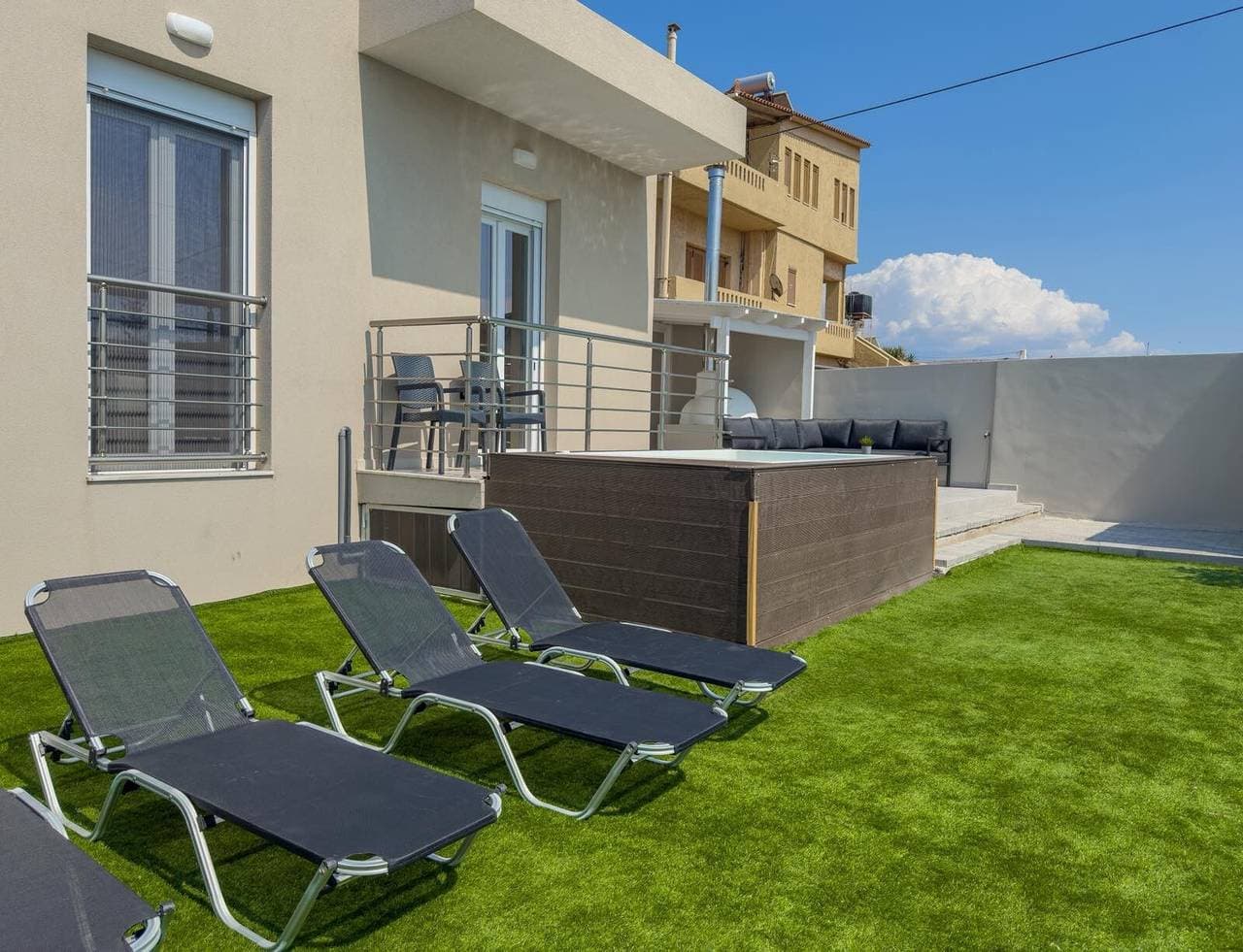Foto 2 von 29: Eligio Luxury Residence mit privatem Whirlpool & Meerblick