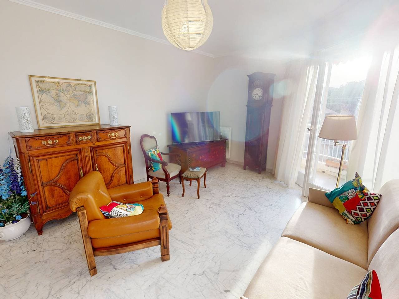 Foto 4 von 19: Geräumiges 3P mit Balkon und Parkplatz in Menton