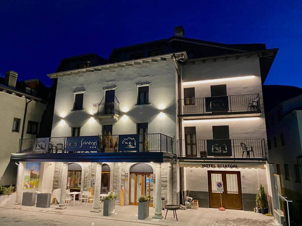Hotel Sciatori 3 Stelle Superior 1
