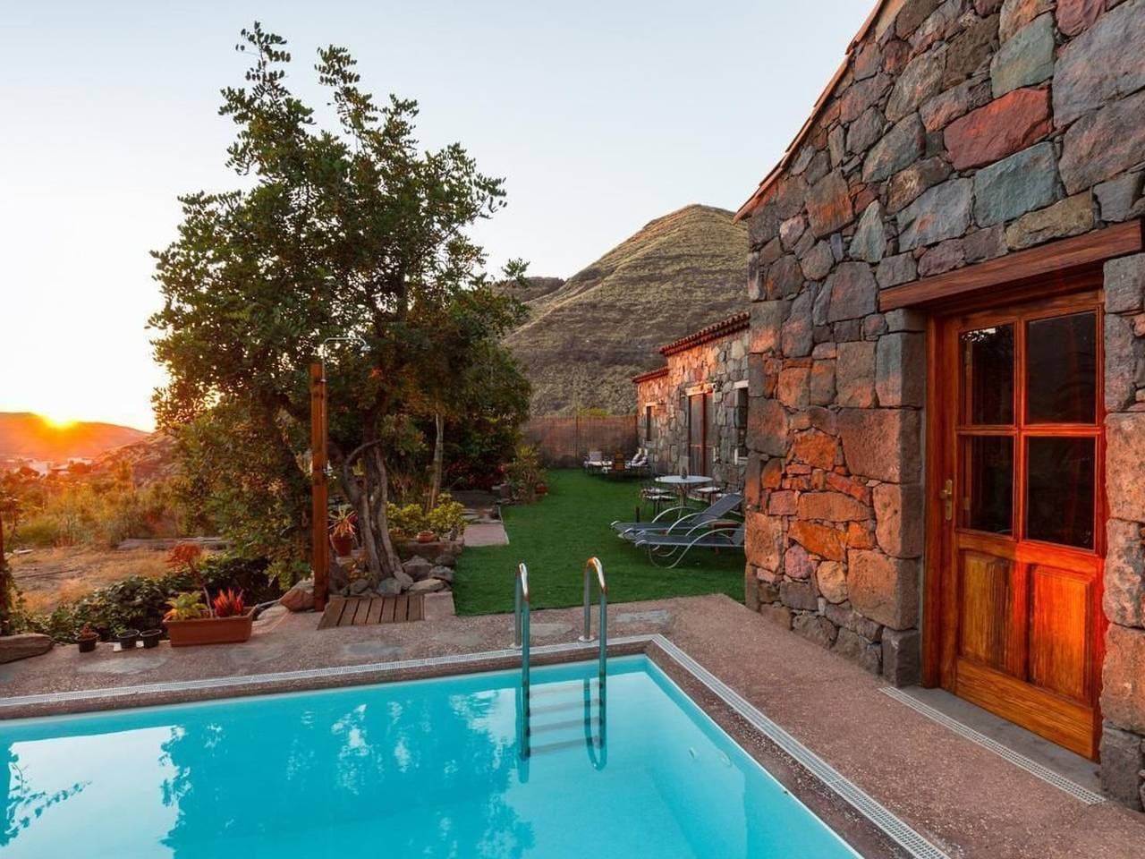 Foto 11 von 23: Komfortables Ferienhaus mit privatem Pool und id