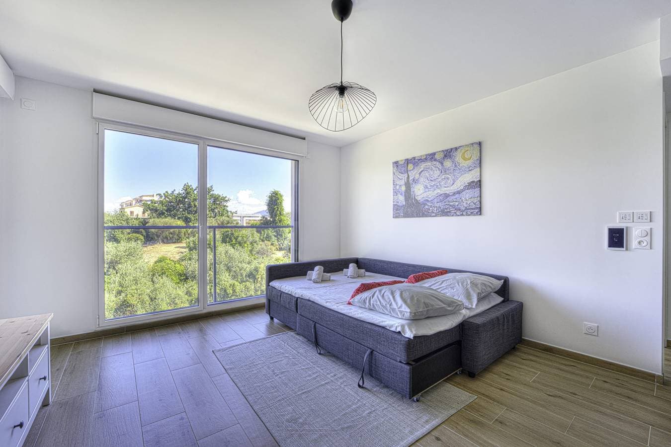 Foto 7 von 16: Appartement Fleuri, vue mer - Welkeys