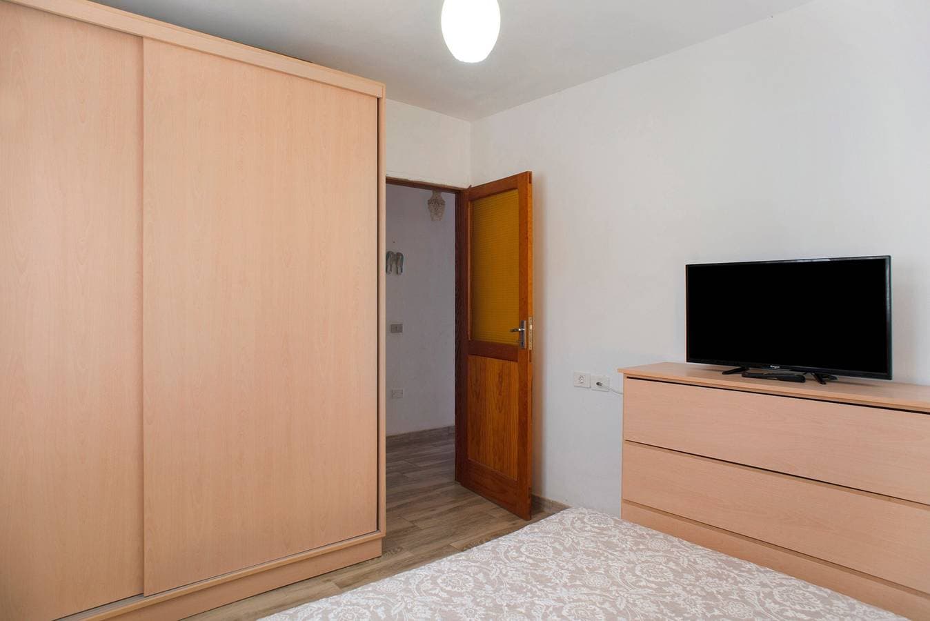 Foto 10 von 24: Ferienhaus "El Faro Sardina" mit Meerblick, Terrasse und WLAN