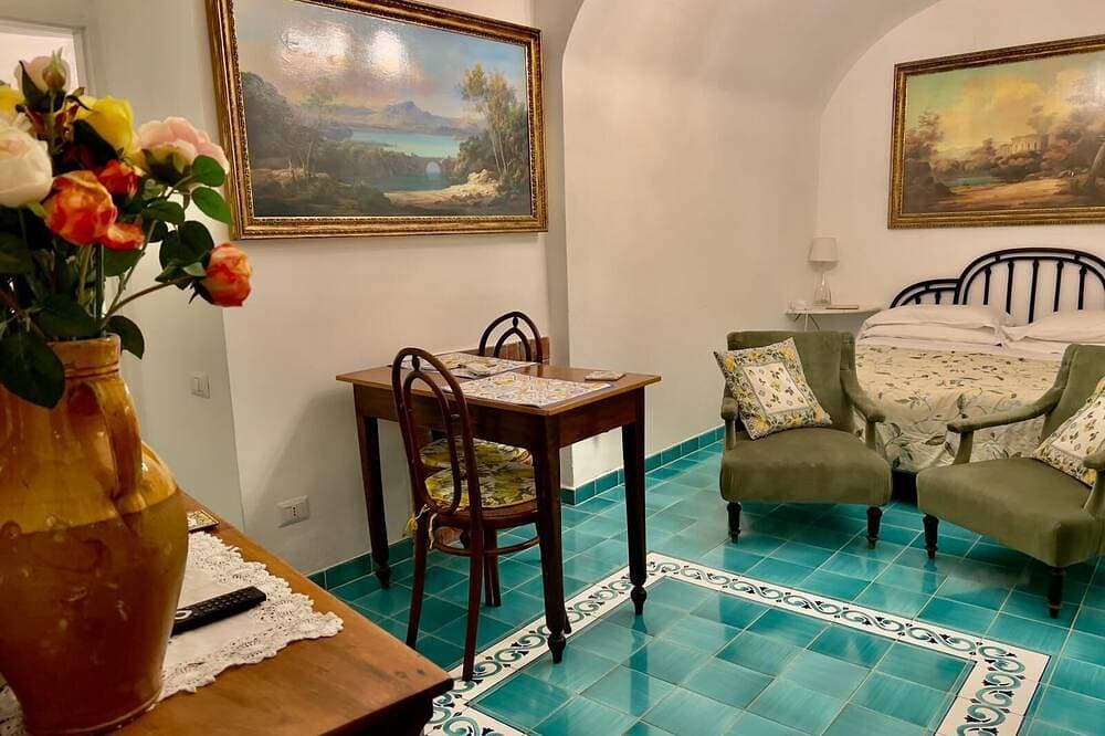 Honeymoon Amalfi •Private Sea View Terrace -Pet Friendly - Stone Bathroom 1